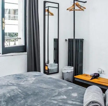 Apartment Traveller House 8 Bedroom *