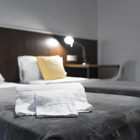 Apartment Traveller House 8 Bedroom Barcelona
