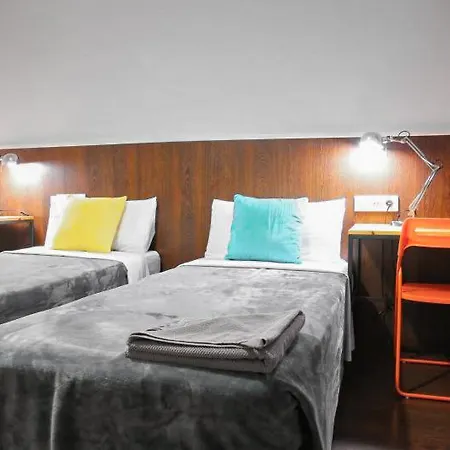 Apartment Traveller House 8 Bedroom *