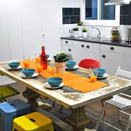 Apartment Traveller House 8 Bedroom *