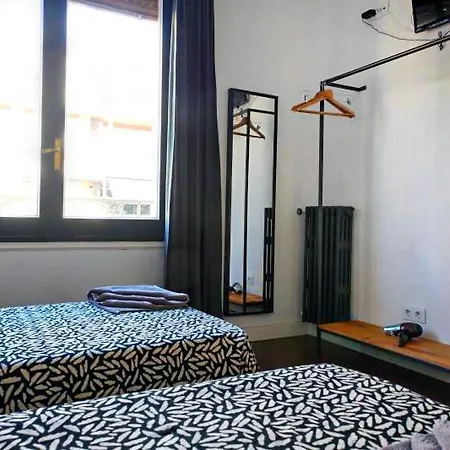 شقة Traveller House 8 Bedroom